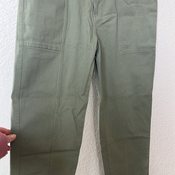 NWT Blu Pepper Crop Pant Button Olive size Medium - Picture 4 of 14